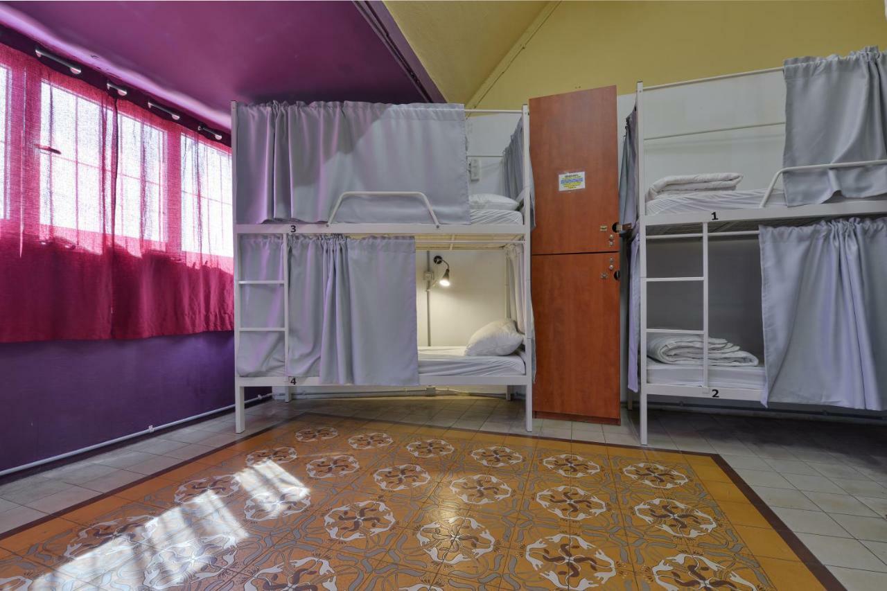 Caravan Hostel Tel Aviv By Roger Age 18-45 Экстерьер фото