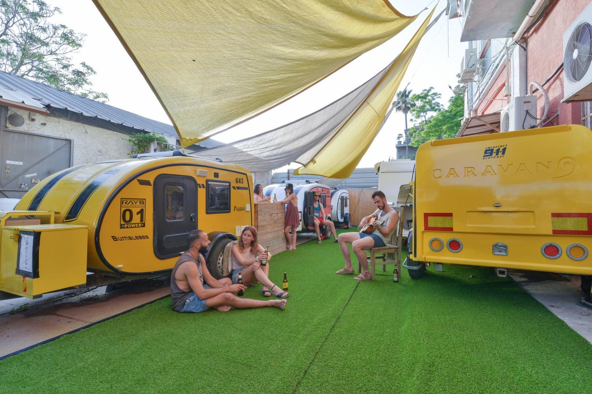 Caravan Hostel Tel Aviv By Roger Age 18-45 Экстерьер фото